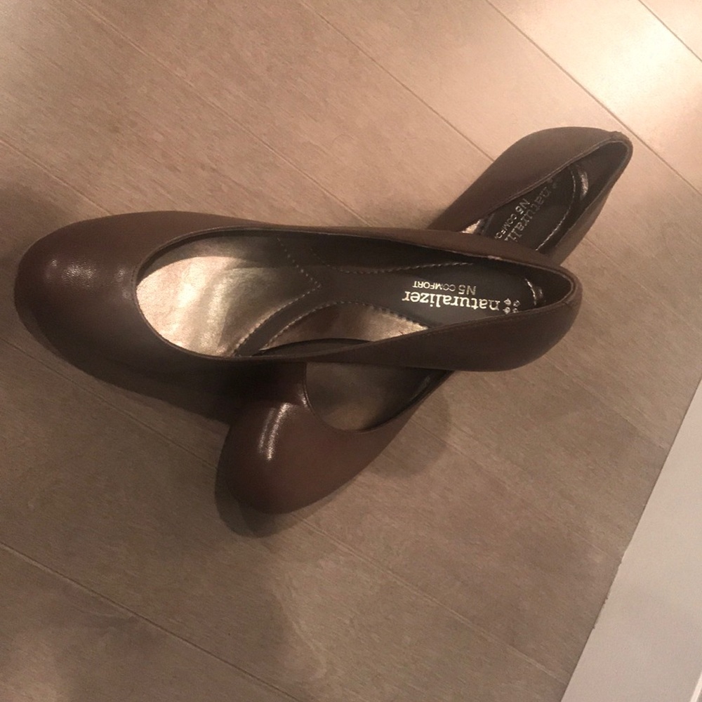 Brand new! Never used naturalized shoes.
